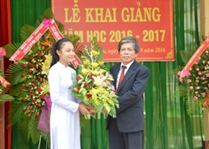 BẢN TIN VỀ LỄ KHAI GIẢNG NĂM HỌC 2016-2017