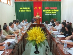 Hội nghị lần thứ 10 (khóa X) Ban Chấp hành Công đoàn Giáo dục Bình Định