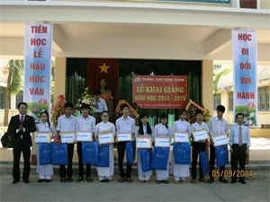 Buổi chào cờ đầu tiên năm học